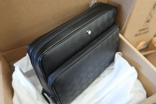 Taske MONTBLANC Montblanc Extreme 3.0 Messenger Mini Black