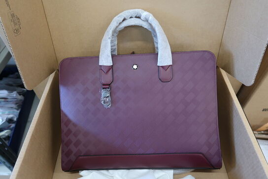 Taske MONTBLANC Extreme 3.0 thin document case cassis