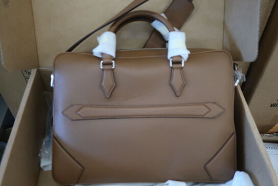 Taske MONTBLANC Soft Grain document case Caramel