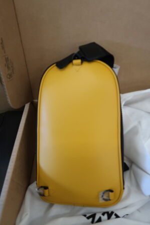 Taske MONTBLANC Extreme 3.0 sling bag warm yellow