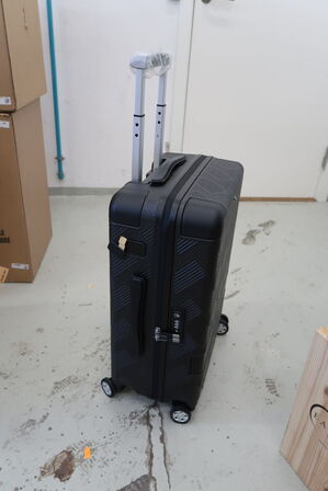 Kabinekuffert MONTBLANC #MY4810 Trolley Cabin with Extreme 3.0 macro pattern black