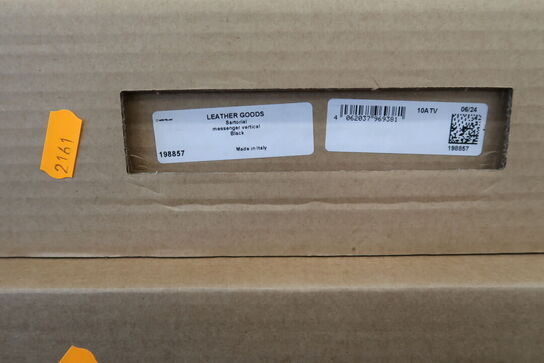 Taske MONTBLANC Sartorial messenger vertical black