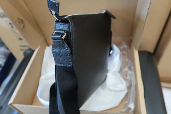 Taske MONTBLANC MontBlanc Satorial Envelope Small Black