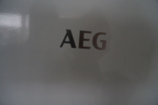 Køleskab AEG