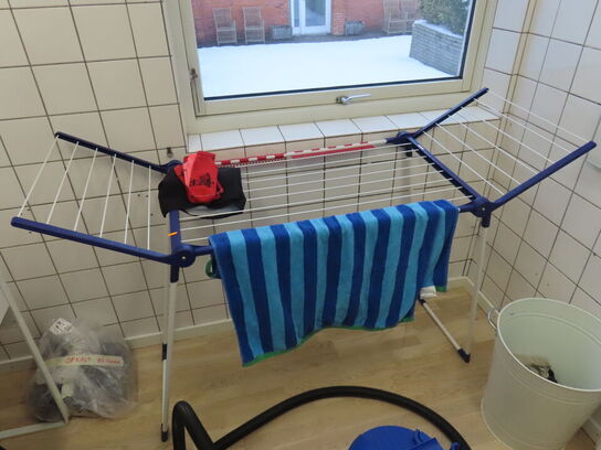 Bord, tørrestativ, m.v.