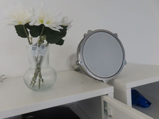 Reolsystem med indhold IKEA