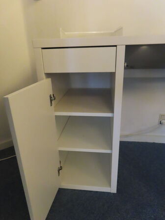 2 stk. Borde & 2 stk. Stole