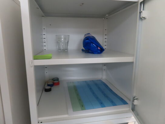 Reolsystem med indhold IKEA