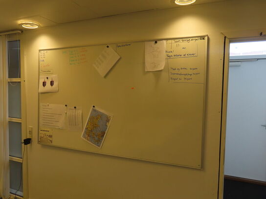 2 stk. Whiteboards