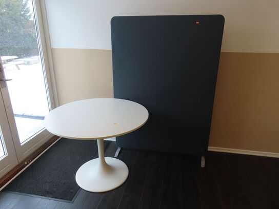 3 stk. Bord, 6 stk. Stole & Skillevæg IKEA