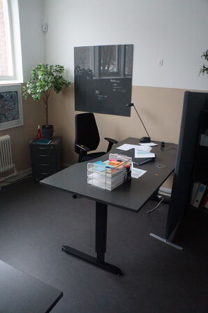 Bord, stol, tavle, m.v.