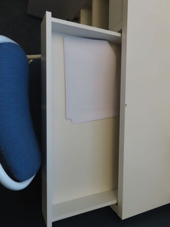 2 stk. Borde & 2 stk. Stole