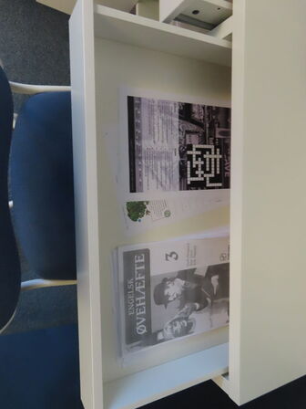 2 stk. Borde & 2 stk. Stole