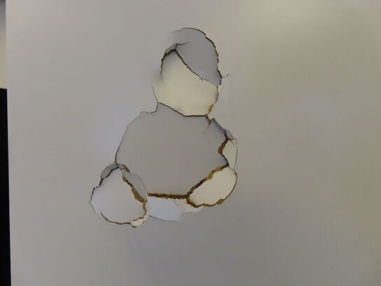 3 stk. Reoler med indhold