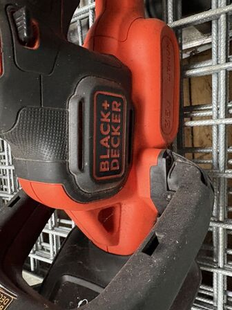 Hækkeklipper BLACK & DECKER