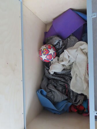 2 stk. Rullekasser 2 stk. Mål inkl. Skumgulv TRESS