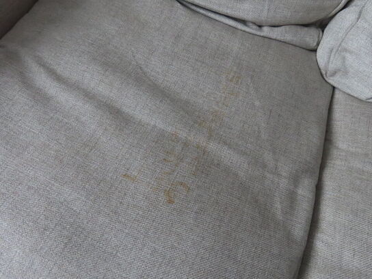 Sofa, stol & Whiteboard