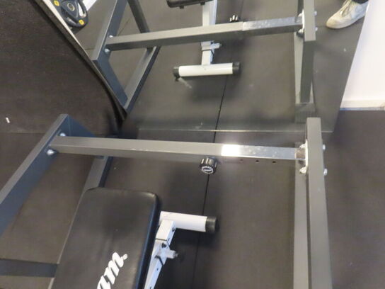 Træningsbænk inkl. Stang