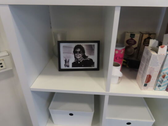 Bord, whiteboard, reol, m.v.