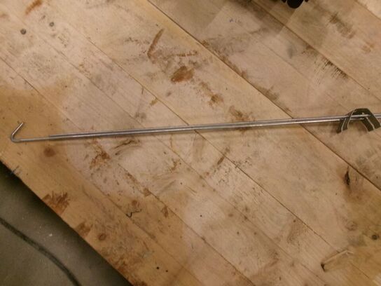 Ca. 100 stk. justerbare bøjler ROCKFON QH THH 990