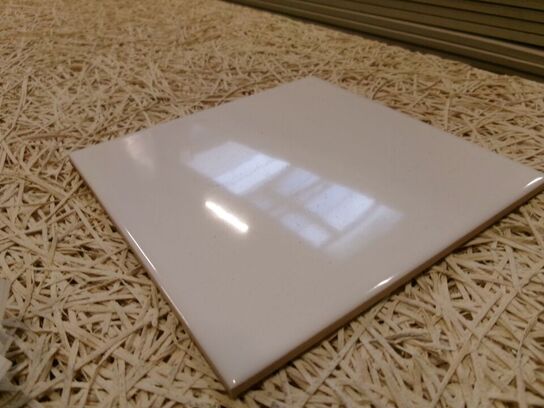 4 m2 fliser 15x15 cm