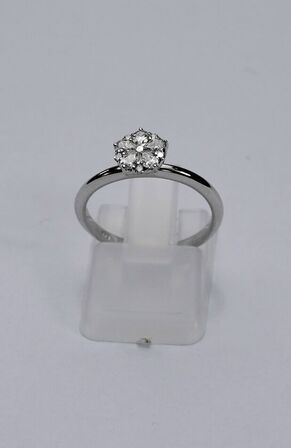 Brillantring af 9 kt. hvidguld