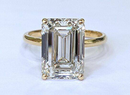 Stor 5,10 ct Diamant og 18 kt. hvidguldring (Lab fremstillet*) IGI.