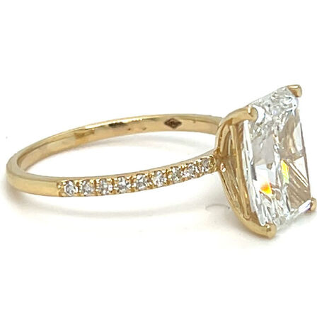 3,25 ct. radiant brillant slebet diamantring (Lab. fremstillet)*. IGI