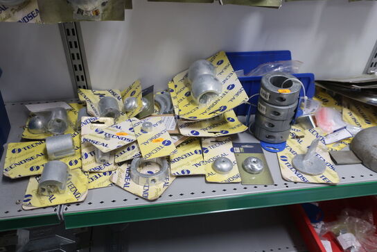 Hylde med div. Varelager TECNOSEAL