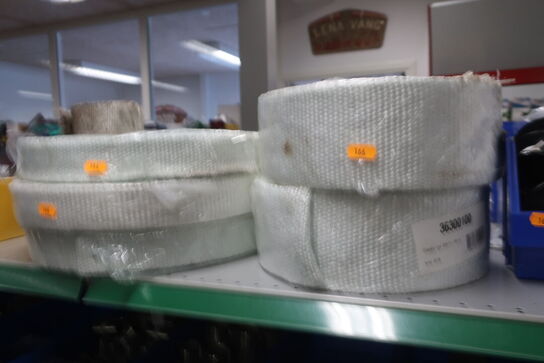 Hylde med div. varelager