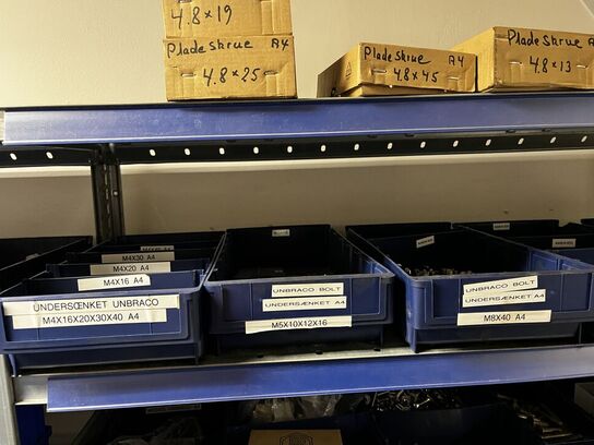 Indhold på 1 fag lagerreol