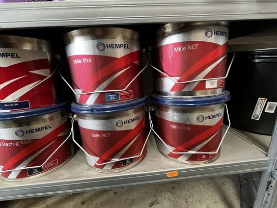 Hylde med div. Plejemidler HEMPEL m.fl.