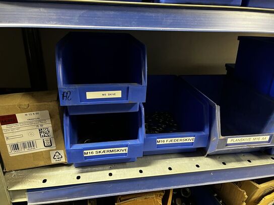 Indhold på 1 fag lagerreol