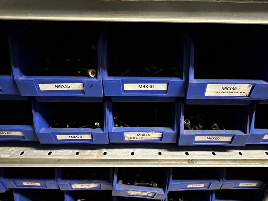 Indhold på 1 fag lagerreol