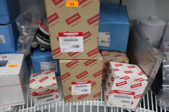 Hylde med div. varelager