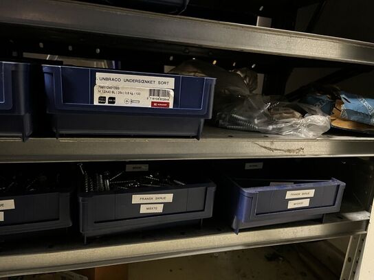 Indhold på 1 fag lagerreol