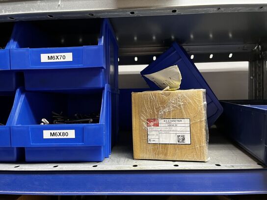 Indhold på 1 fag lagerreol