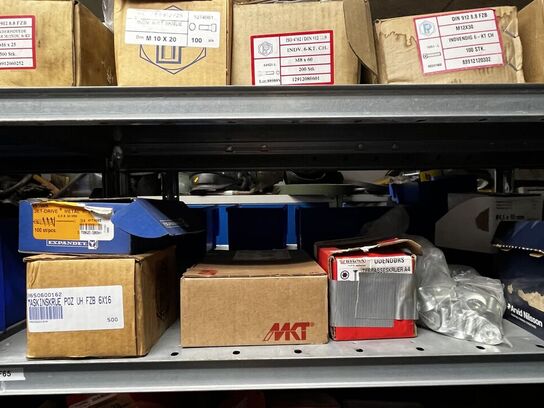 Indhold på 1 fag lagerreol