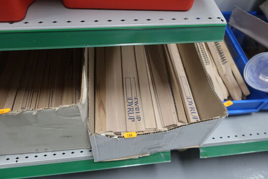 Div. Rørepinde samt malerruller