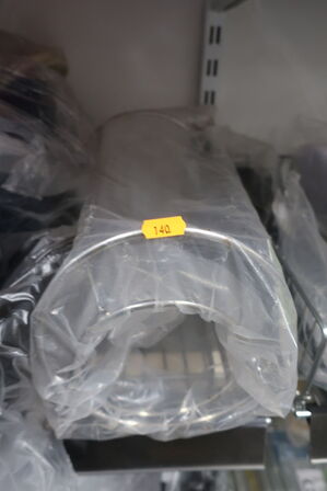 Hylde med div. varelager