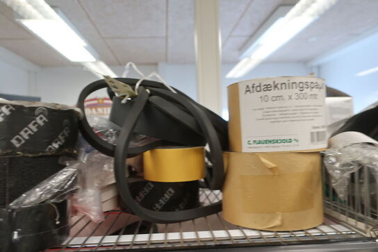 Hylde med div. varelager