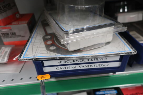 Hylde med div. varelager