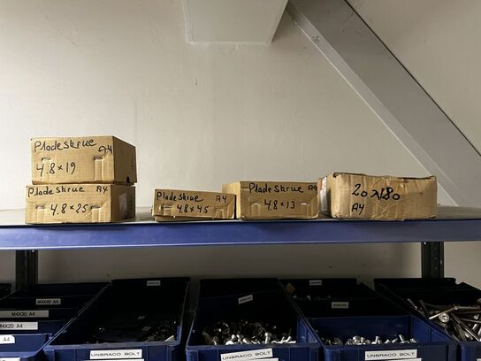 Indhold på 1 fag lagerreol