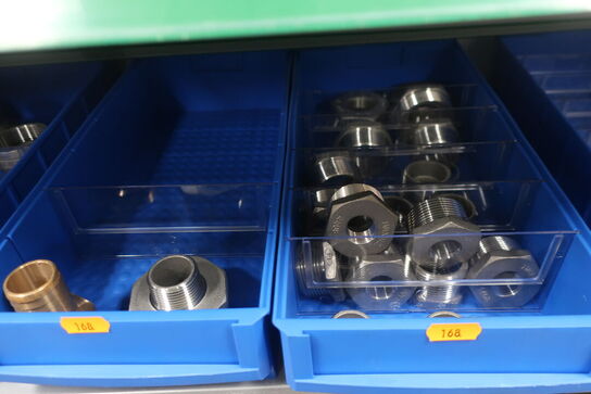 Hylde med div. Fittings