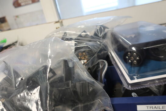 Hylde med div. varelager