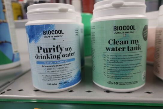 Hylde med div. Lim m.m.