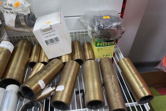 Hylde med div. varelager