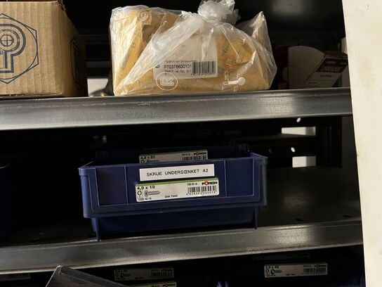 Indhold på 1 fag lagerreol