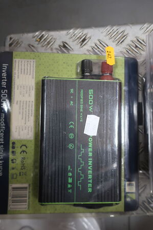 2 stk. inverter 300W