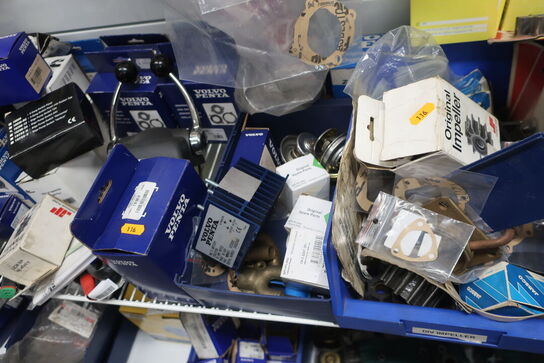 Hylde med div. Varelager VOLVO PENTA m.fl.